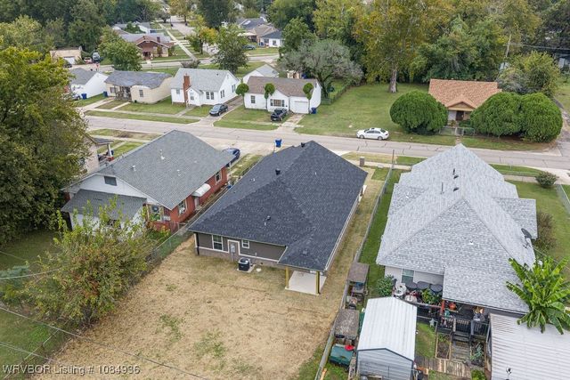 1005 N 16th Street, Fort Smith, AR 72901