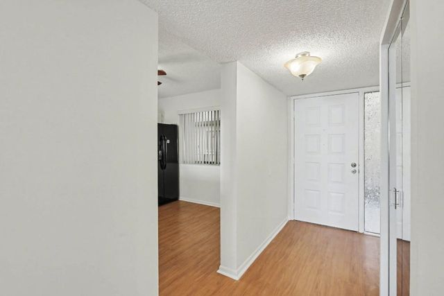 8030 Hampton Boulevard 414, North Lauderdale, FL 33068