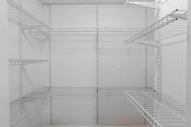 8030 Hampton Boulevard 414, North Lauderdale, FL 33068