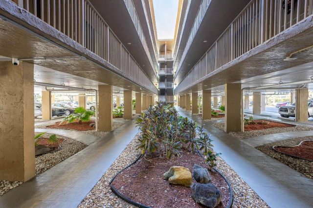 8030 Hampton Boulevard 414, North Lauderdale, FL 33068