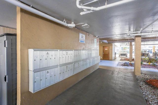 8030 Hampton Boulevard 414, North Lauderdale, FL 33068