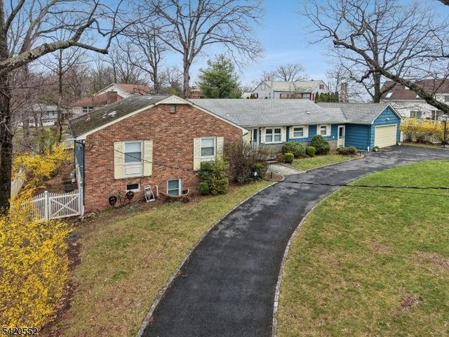 3 West Rd, West Orange Twp., NJ 07052