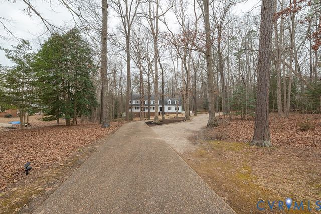 11030 Golden Leaf Rd, Chesterfield, VA 23237