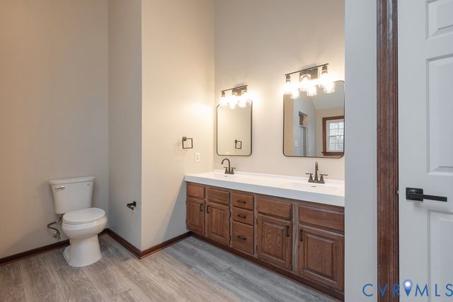 11030 Golden Leaf Rd, Chesterfield, VA 23237