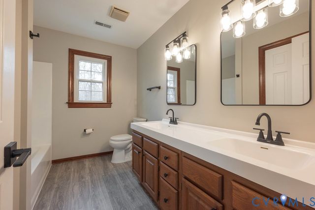 11030 Golden Leaf Rd, Chesterfield, VA 23237