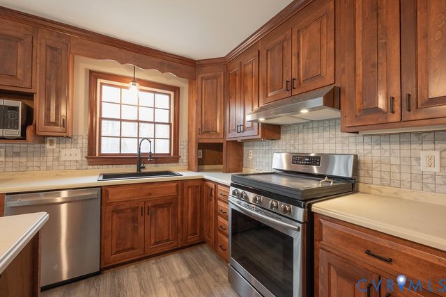 11030 Golden Leaf Rd, Chesterfield, VA 23237