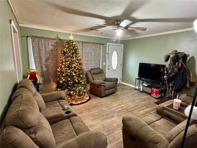 1840 S Ashwood Avenue, Fayetteville, AR 72701