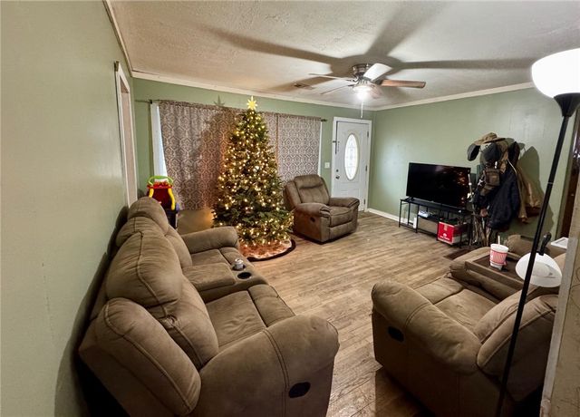 1840 S Ashwood Avenue, Fayetteville, AR 72701