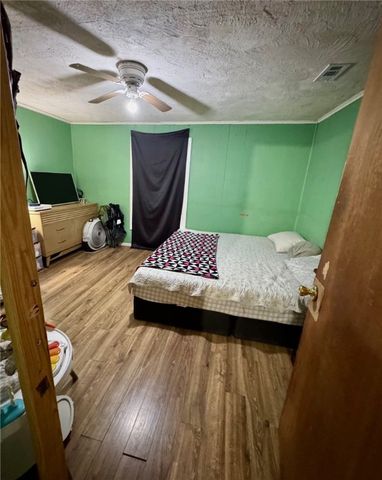 1840 S Ashwood Avenue, Fayetteville, AR 72701