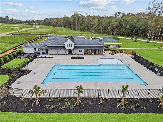105 Gibbon Way, Gray Court, SC 29645