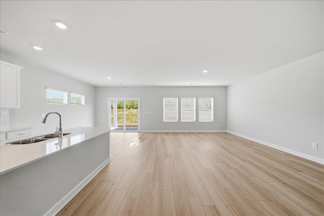105 Gibbon Way, Gray Court, SC 29645