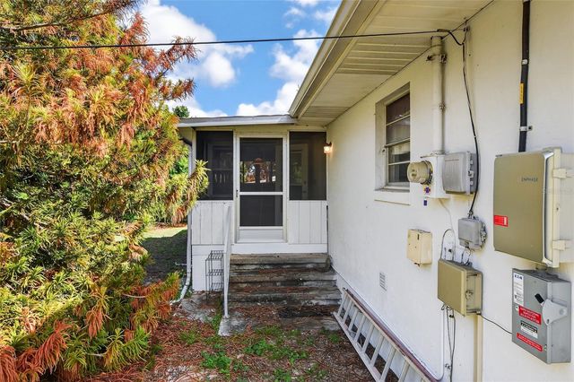 1147 CIRCLE DRIVE, Lake Wales, FL 33853