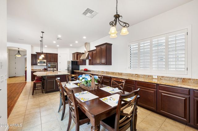 21478 E PECAN Lane, Queen Creek, AZ 85142