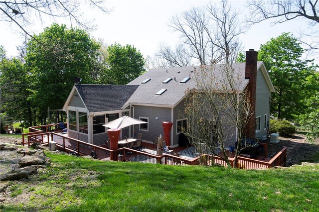 166 Wheatland Rd, Marshall, PA 15090