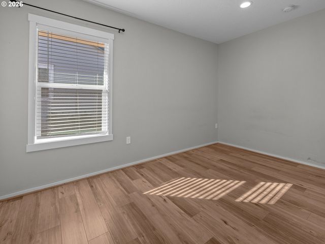 912 E MAIN St, Hillsboro, OR 97123