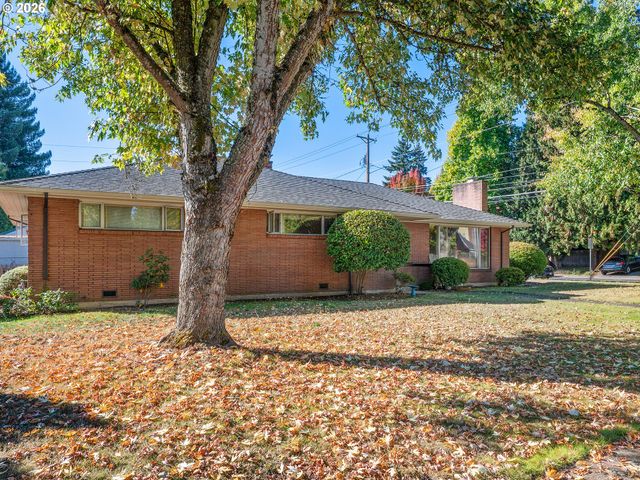 912 E MAIN St, Hillsboro, OR 97123