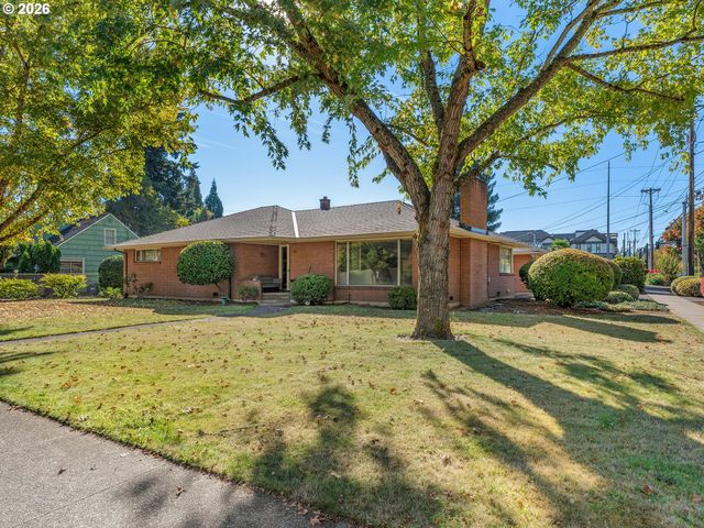 912 E MAIN St, Hillsboro, OR 97123