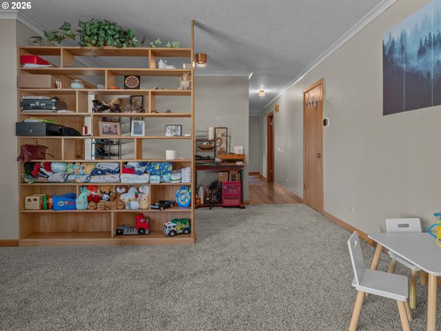 912 E MAIN St, Hillsboro, OR 97123