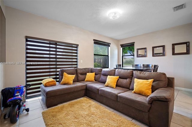 11426 SW 250th St 11426, Homestead, FL 33032