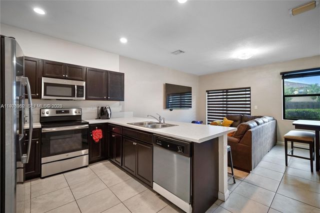 11426 SW 250th St 11426, Homestead, FL 33032