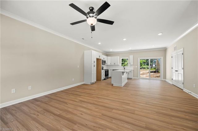 5575 Marty Lane, Clemmons, NC 27012