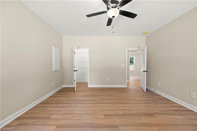 5575 Marty Lane, Clemmons, NC 27012