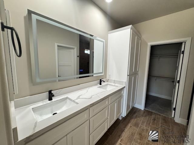 575 E 12 Pl, Somerton, AZ 85350