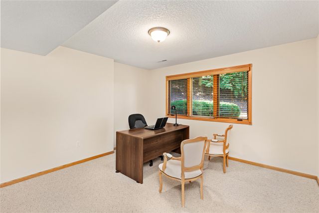 4608 154th Street, Urbandale, IA 50323