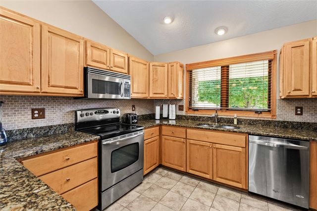 4608 154th Street, Urbandale, IA 50323