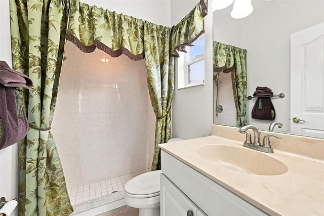2103 BOOT LAKE CIRCLE, Tampa, FL 33612
