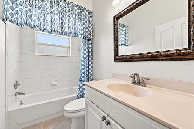 2103 BOOT LAKE CIRCLE, Tampa, FL 33612