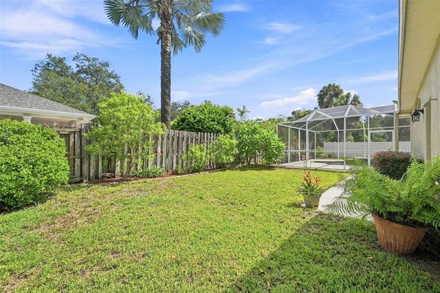 2103 BOOT LAKE CIRCLE, Tampa, FL 33612
