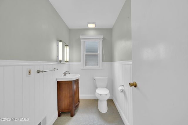 304 8th Avenue, Sea Girt, NJ 08750