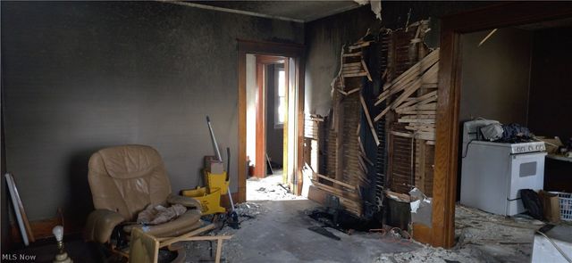 208 N Maryland Avenue N, Youngstown, OH 44509