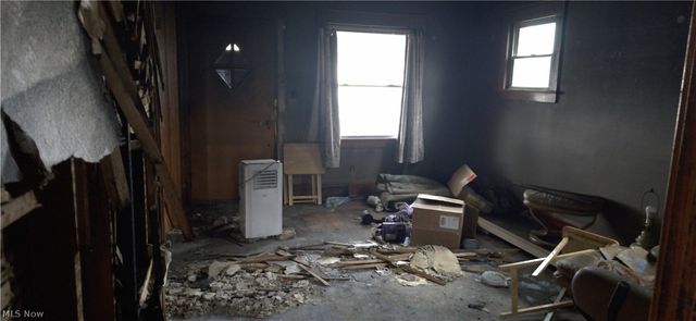 208 N Maryland Avenue N, Youngstown, OH 44509