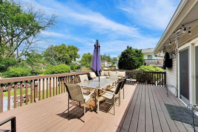 21W154 EVEREST Road, Lombard, IL 60148