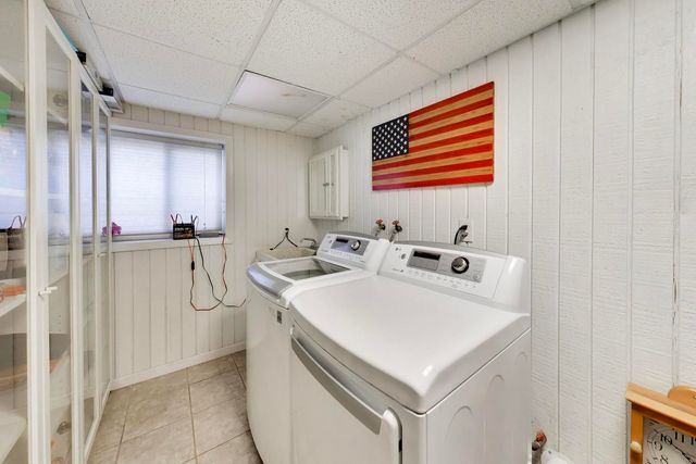 21W154 EVEREST Road, Lombard, IL 60148
