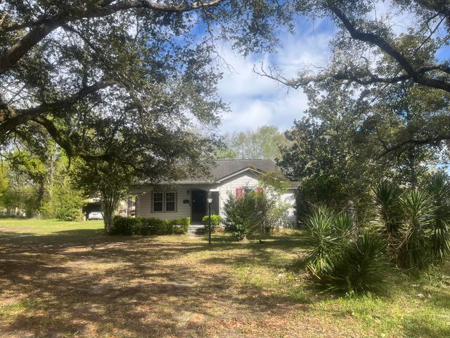 720 Division, Deridder, LA 70634