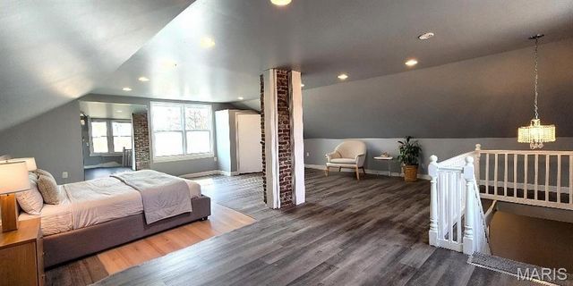 12829 Spanish Pond Road, St Louis, MO 63138