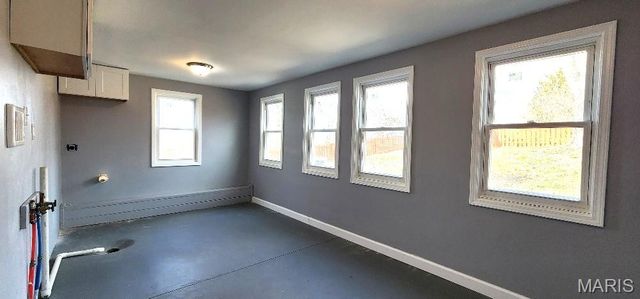 12829 Spanish Pond Road, St Louis, MO 63138