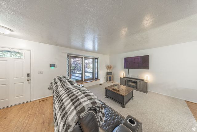 1135 N CONNECTICUT AVE, Harrisville, UT 84404