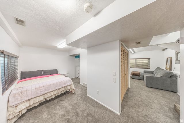 1135 N CONNECTICUT AVE, Harrisville, UT 84404