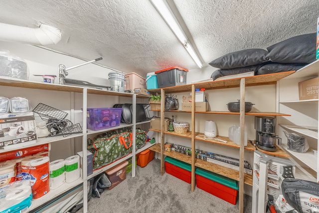 1135 N CONNECTICUT AVE, Harrisville, UT 84404