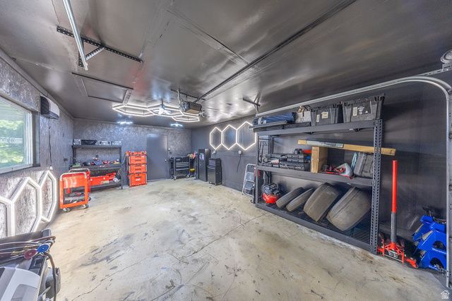 1135 N CONNECTICUT AVE, Harrisville, UT 84404