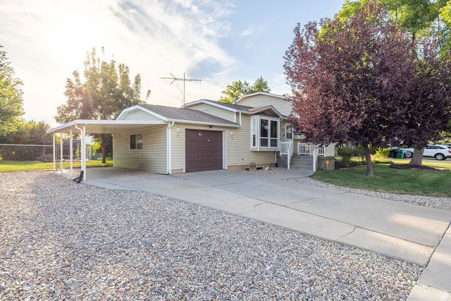 1135 N CONNECTICUT AVE, Harrisville, UT 84404