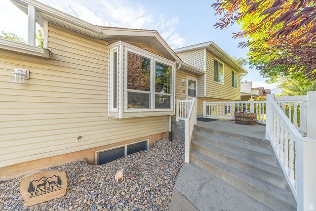 1135 N CONNECTICUT AVE, Harrisville, UT 84404