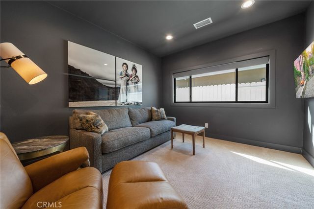 2402 Orchid Hill Place, Newport Beach, CA 92660