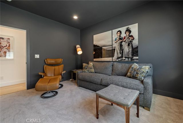 2402 Orchid Hill Place, Newport Beach, CA 92660