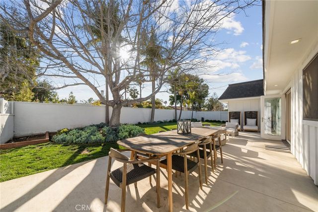 2402 Orchid Hill Place, Newport Beach, CA 92660