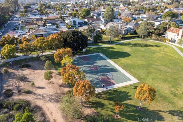 2402 Orchid Hill Place, Newport Beach, CA 92660